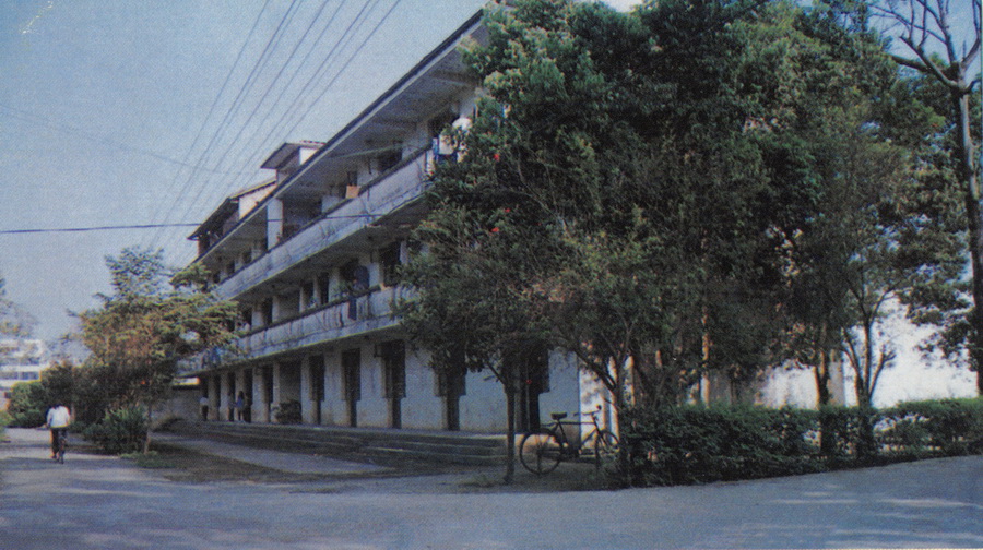 1985УkW(xu)r(sh)ČW(xu)